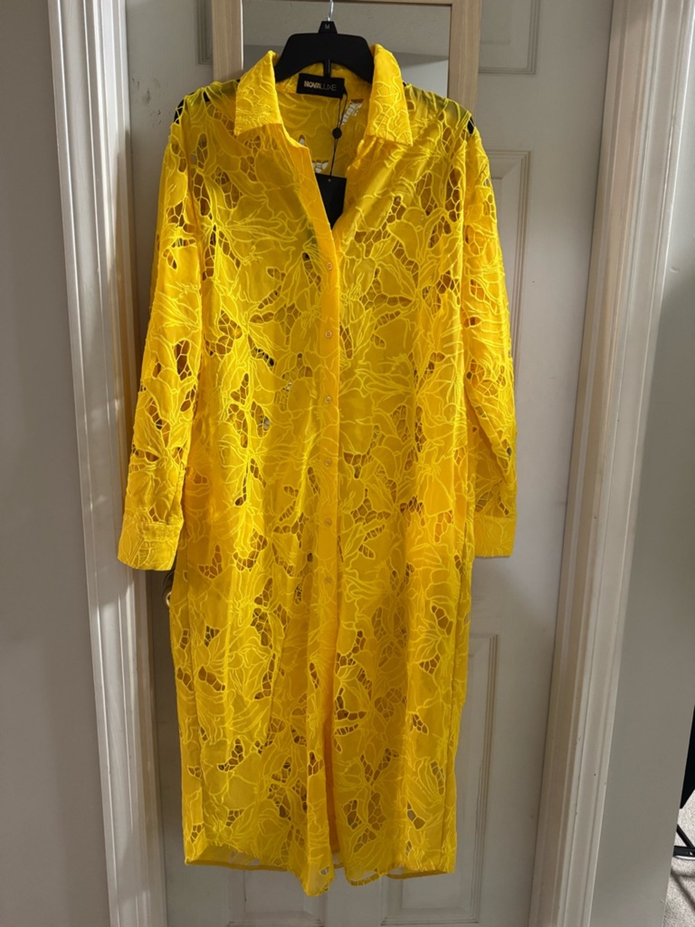 NWT Nova Luxe Bright Yellow Lace Button-Front Long Shirt Dress with pockets